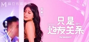 Em gái dâm đãng trốn người yêu để làm diễn viên đóng sex